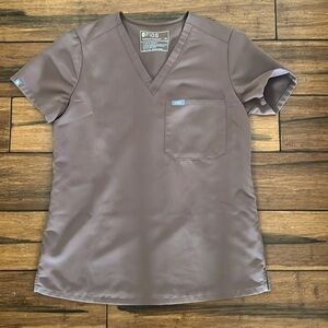 Figs Smokey Taupe Catarina